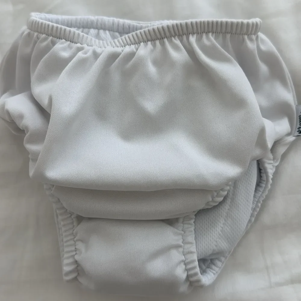Bundle of 2 swim diapers